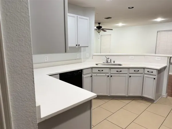 $2,250 | 6925 Planters Row Drive, McKinney, TX 75070
