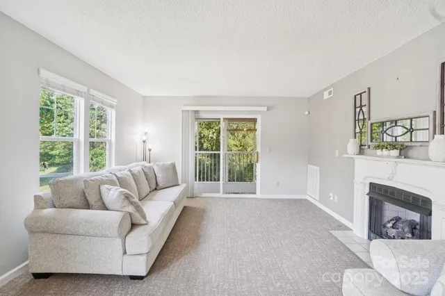 $242,000 | 1002 Deermouse Way, Hendersonville, NC 28792