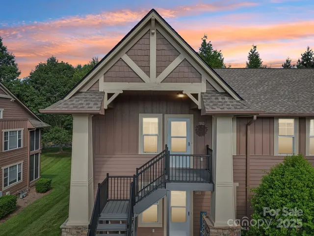 $242,000 | 1002 Deermouse Way, Hendersonville, NC 28792