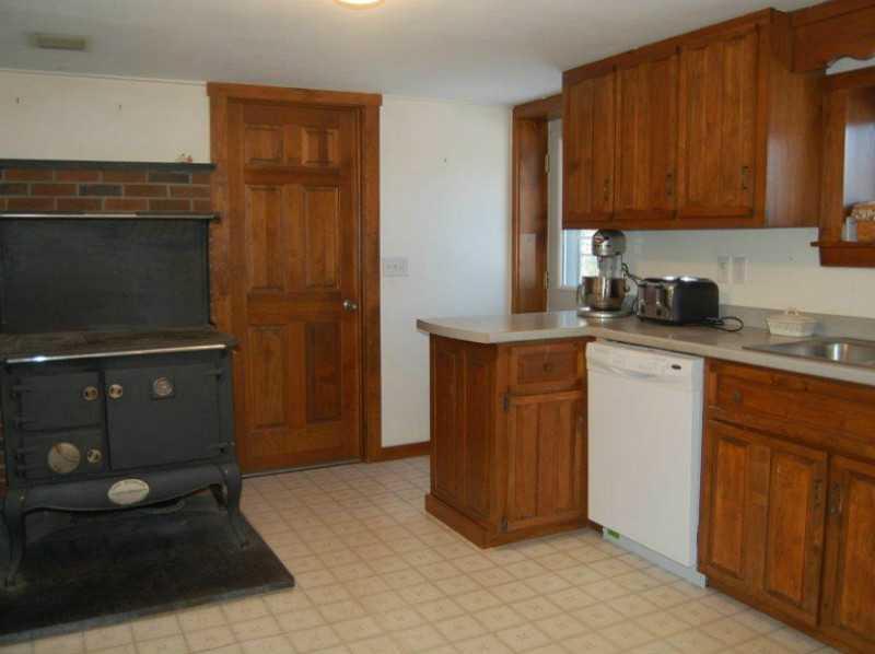 3 Williamson Road Manchester, ME 04351 - Photo 8 of 27 Kitchen.