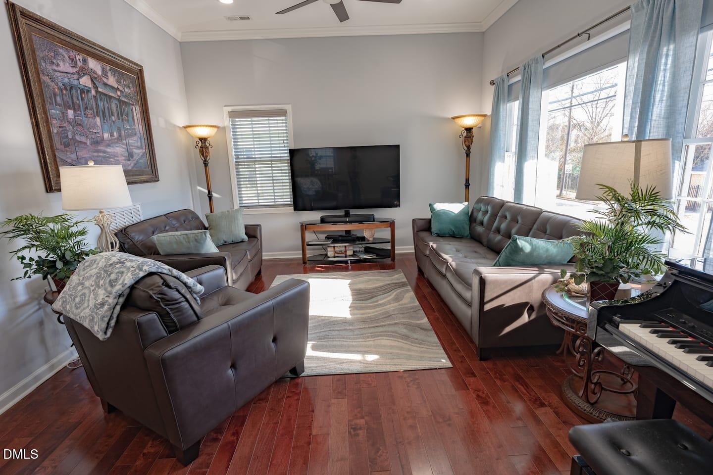 213 East South Street Raleigh, NC 27601 - Photo 2 of 13