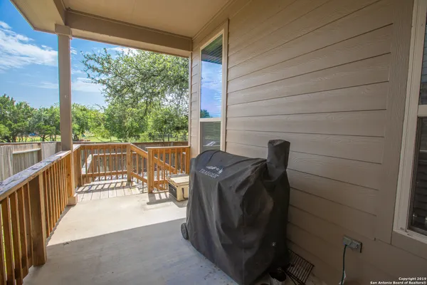 $2,395 | 22419 Carriage Bush, San Antonio, TX 78261