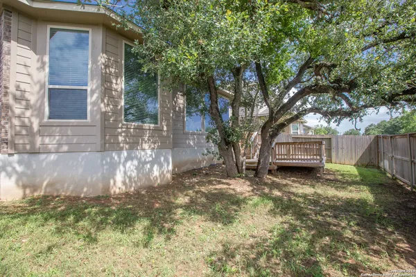$2,395 | 22419 Carriage Bush, San Antonio, TX 78261