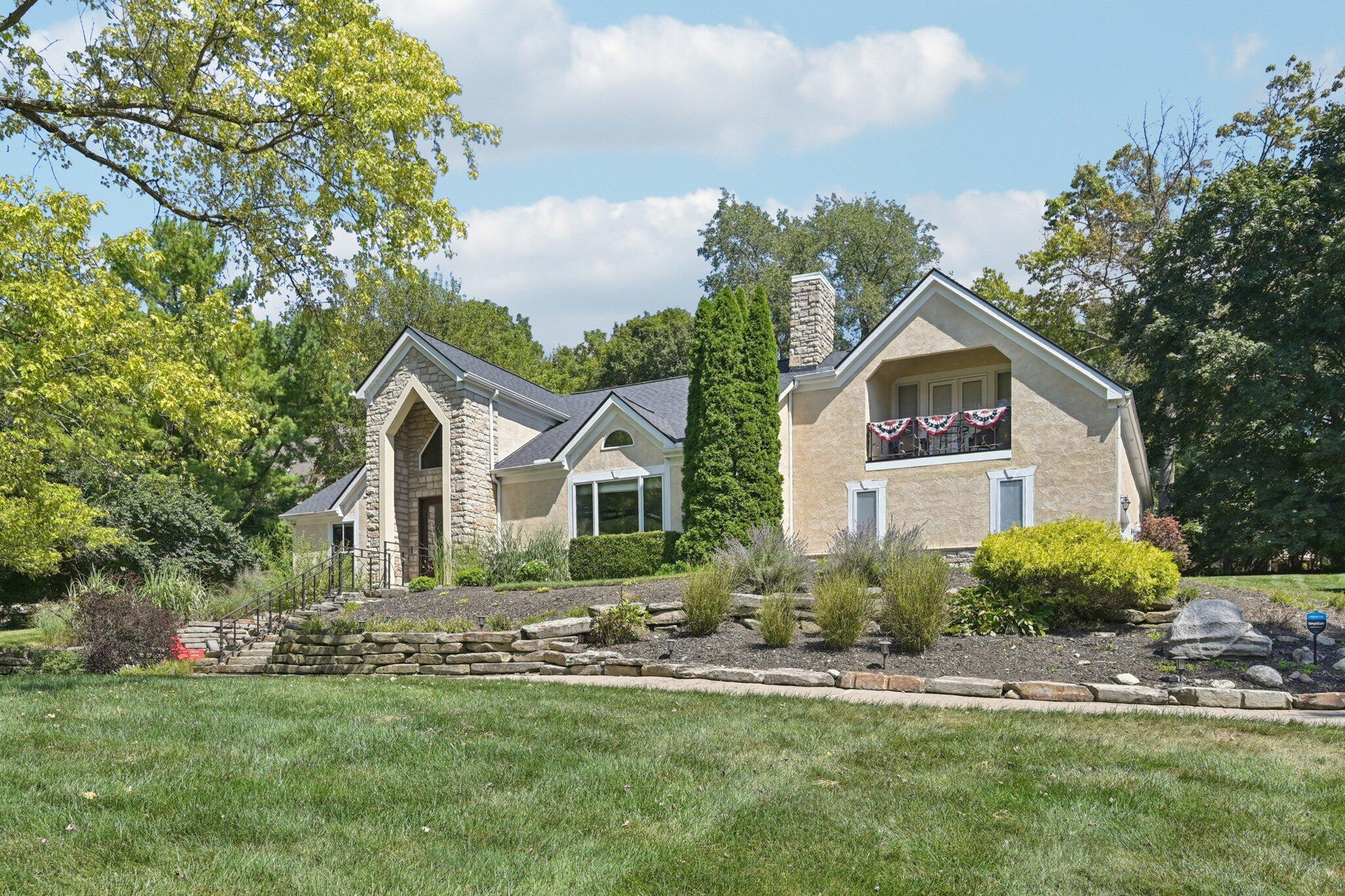 10669 Riverside Drive Powell, OH 43065 - Photo 13 of 103 Front