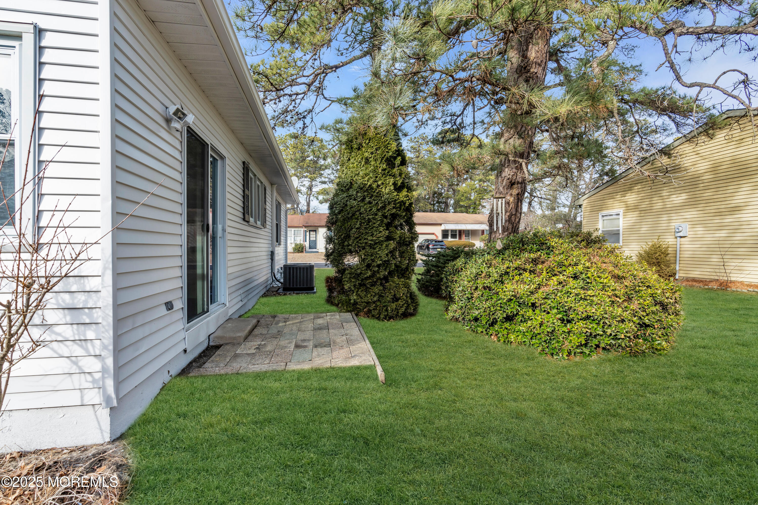 3 Hartford Road Whiting, NJ 08759 - Photo 31 of 36 037_ey108585-1_225