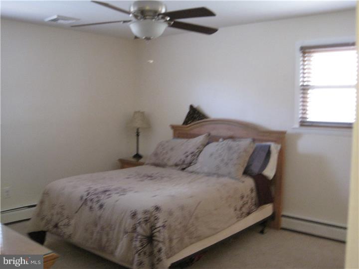 349 Chapel Heights Road Sewell, NJ 08080 - Photo 10 of 17 Bedroom - Main
