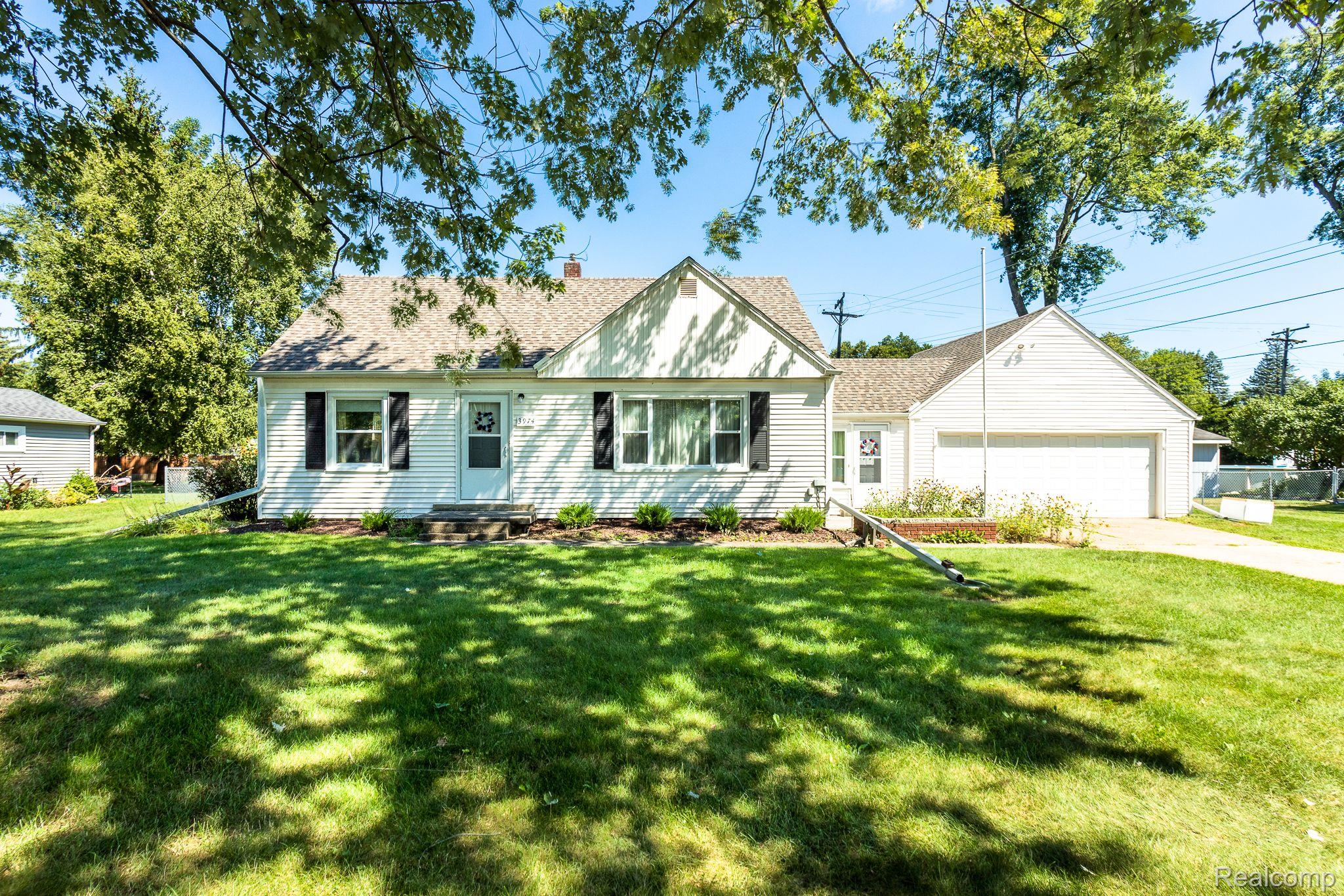 3974 North River Road Fort Gratiot, MI 48059 - Photo 2 of 48 Gallery Image 2