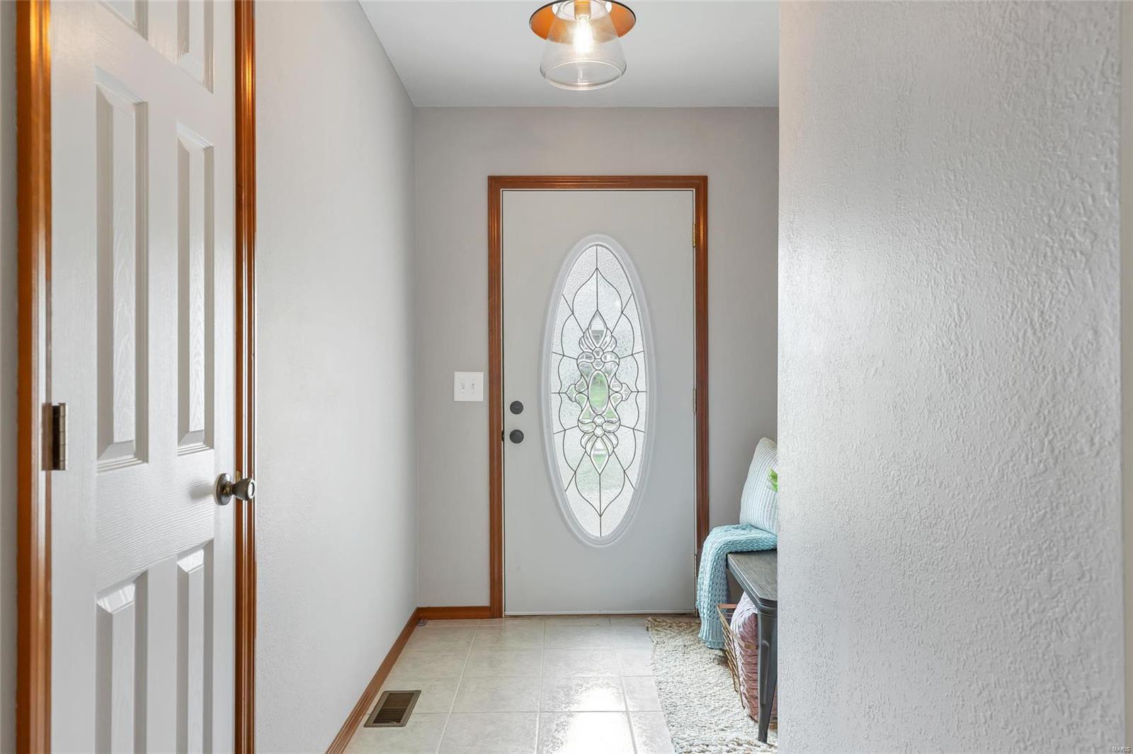 207 Falcon Pointe Valmeyer, IL 62295 - Photo 7 of 49