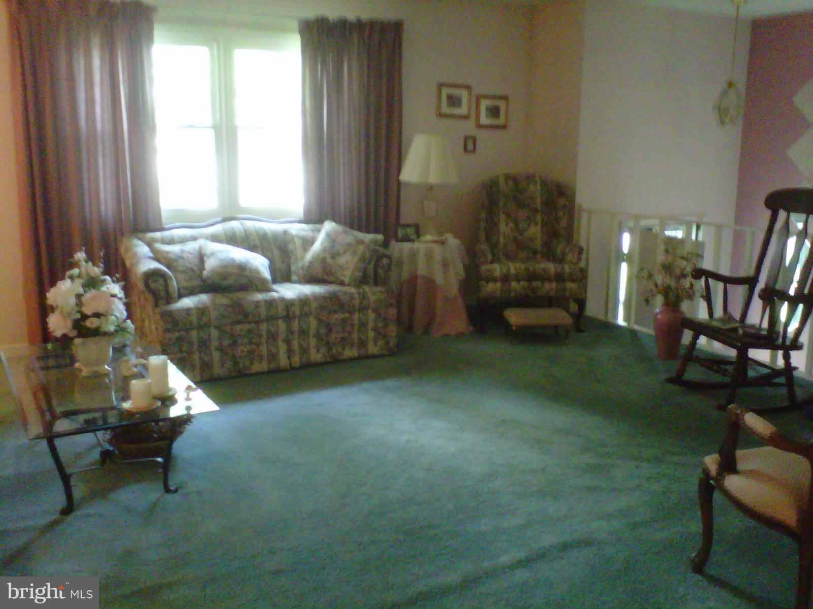 114 Minnick Road Inwood, WV 25428 - Photo 15 of 30 Living Room
