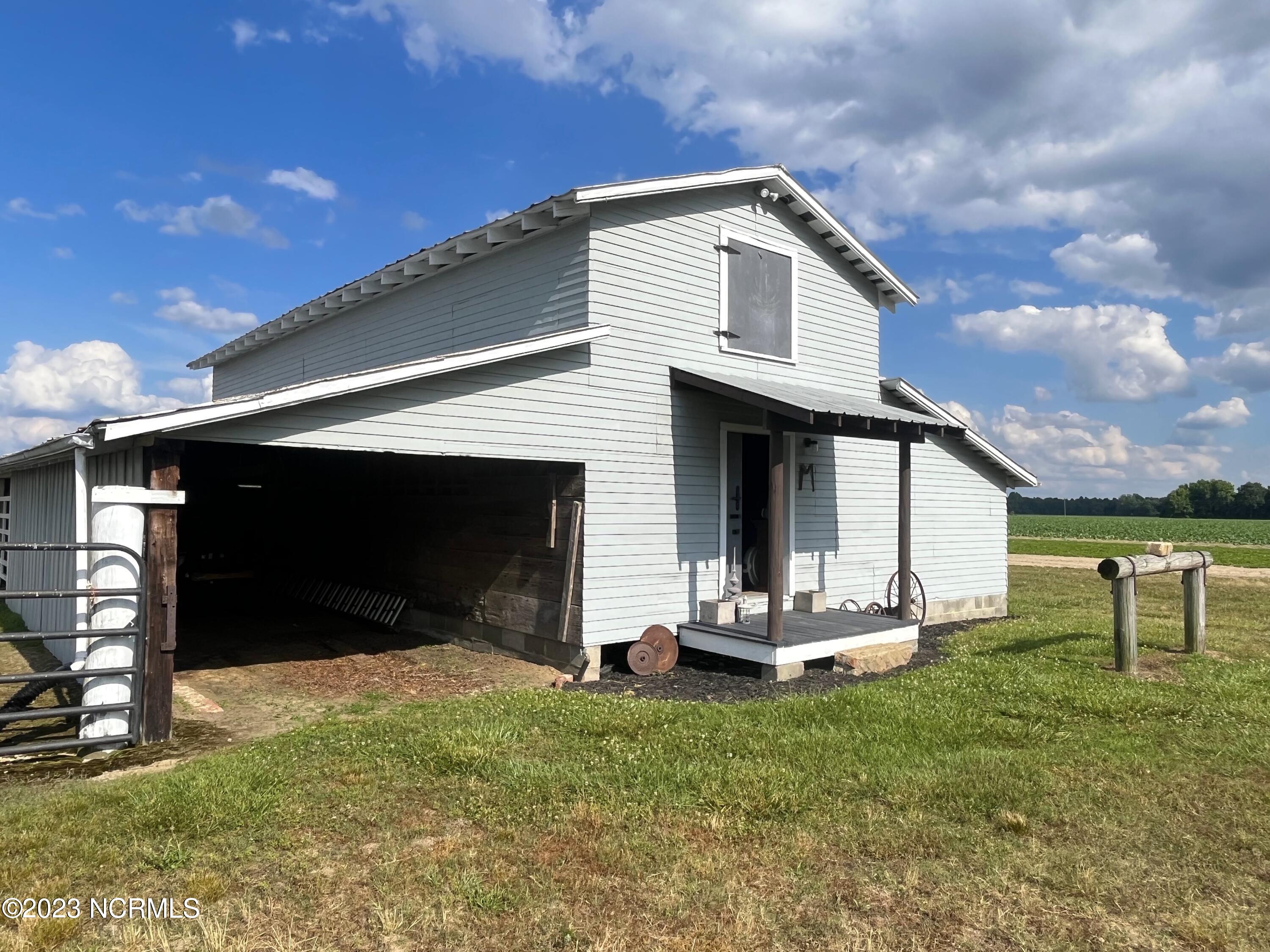 142 Drewery Road Como, NC 27818 - Photo 98 of 113 Livestock Barn with hayloft