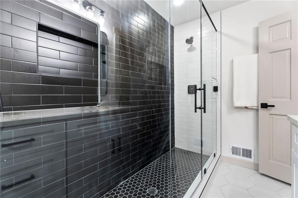 1566 Womack Road Atlanta, GA 30338 - Photo 17 of 32