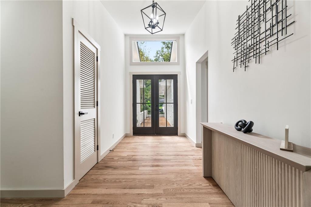 1566 Womack Road Atlanta, GA 30338 - Photo 3 of 32