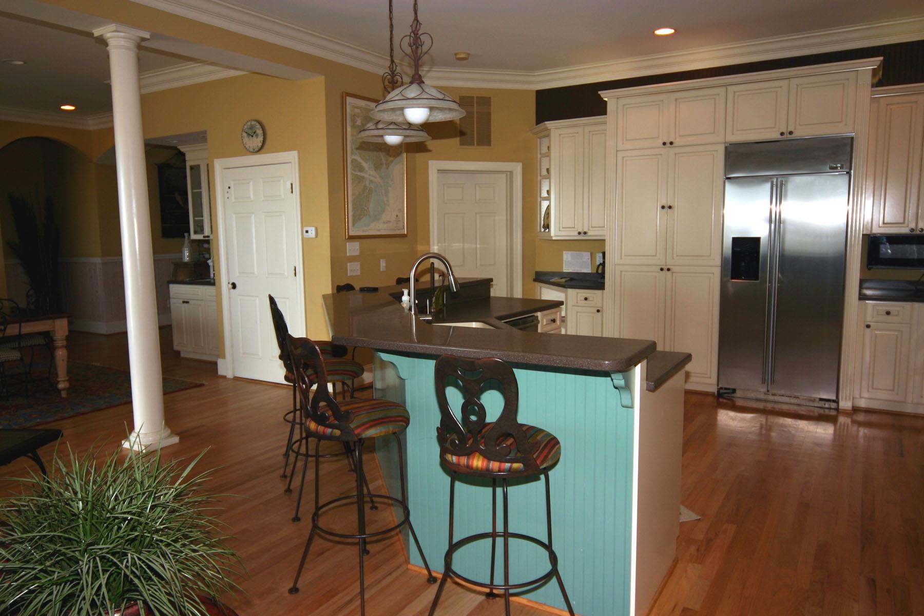 2403 Point Street, Unit 8 Edisto Island, SC 29438 - Photo 14 of 35 side kit bar