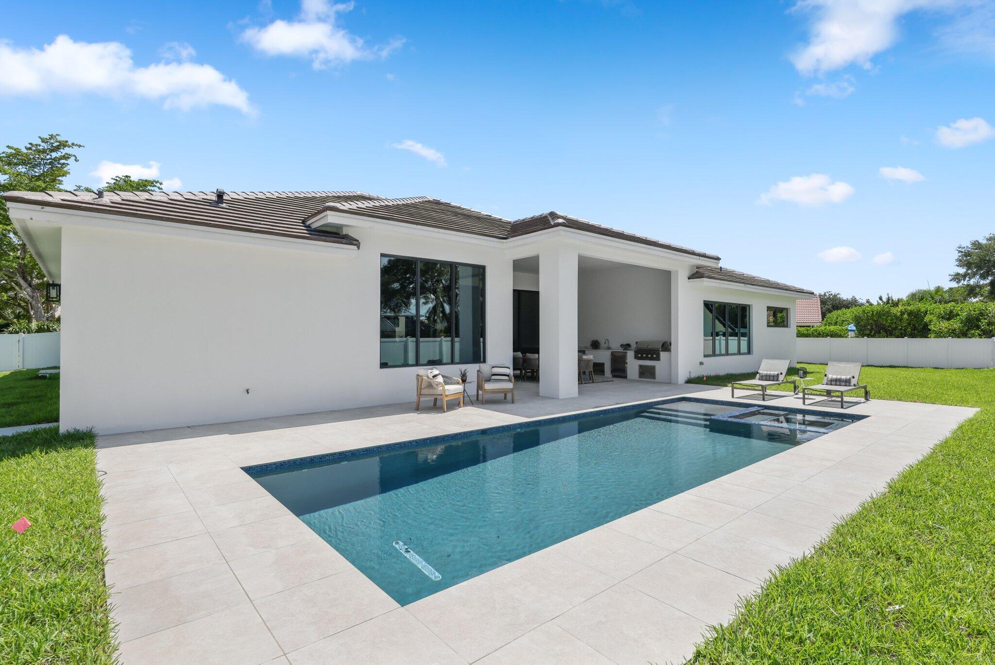 3155 Equestrian Drive Boca Raton, FL 33434 - Photo 30 of 39 30