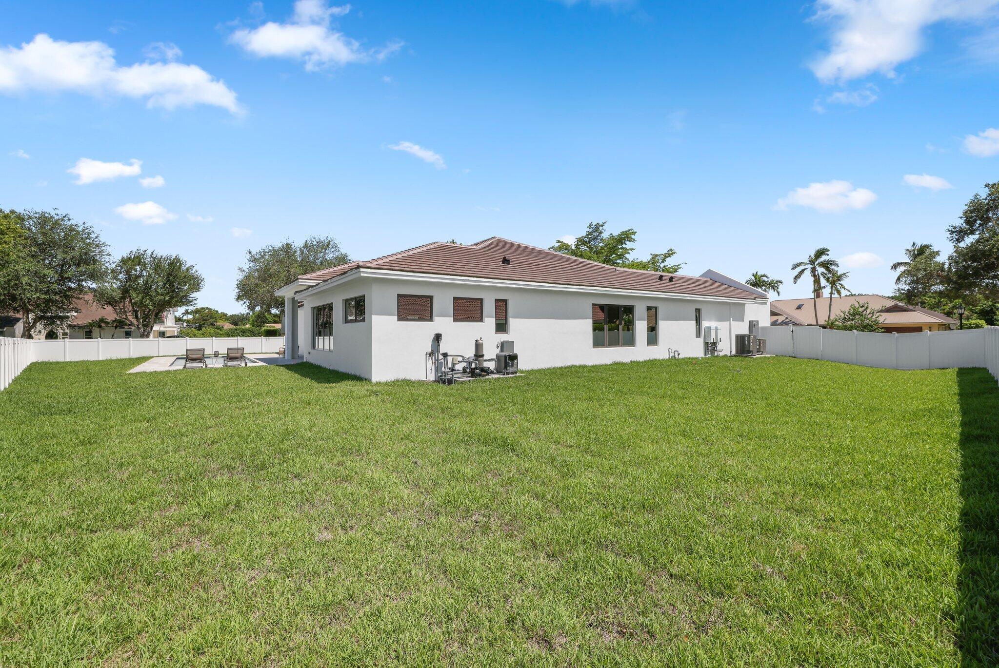 3155 Equestrian Drive Boca Raton, FL 33434 - Photo 32 of 39 32