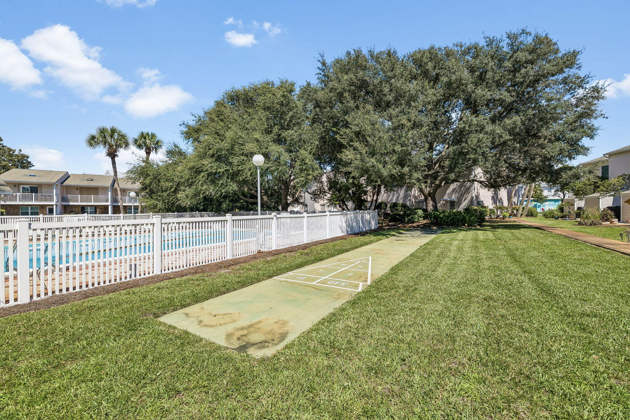 241 Ellis Road, Unit 20 Miramar Beach, FL 32550 - Photo 36 of 47 Amenities