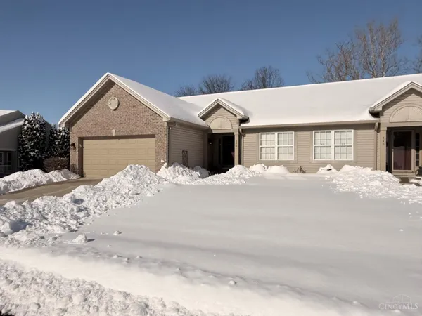 $335,000 | 220 Gatehouse Court, Monroe, OH 45050