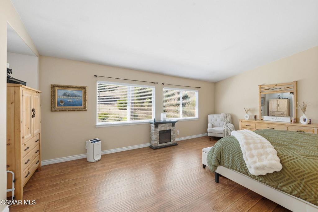 2273 Rudolph Drive Simi Valley, CA 93065 - Photo 32 of 58