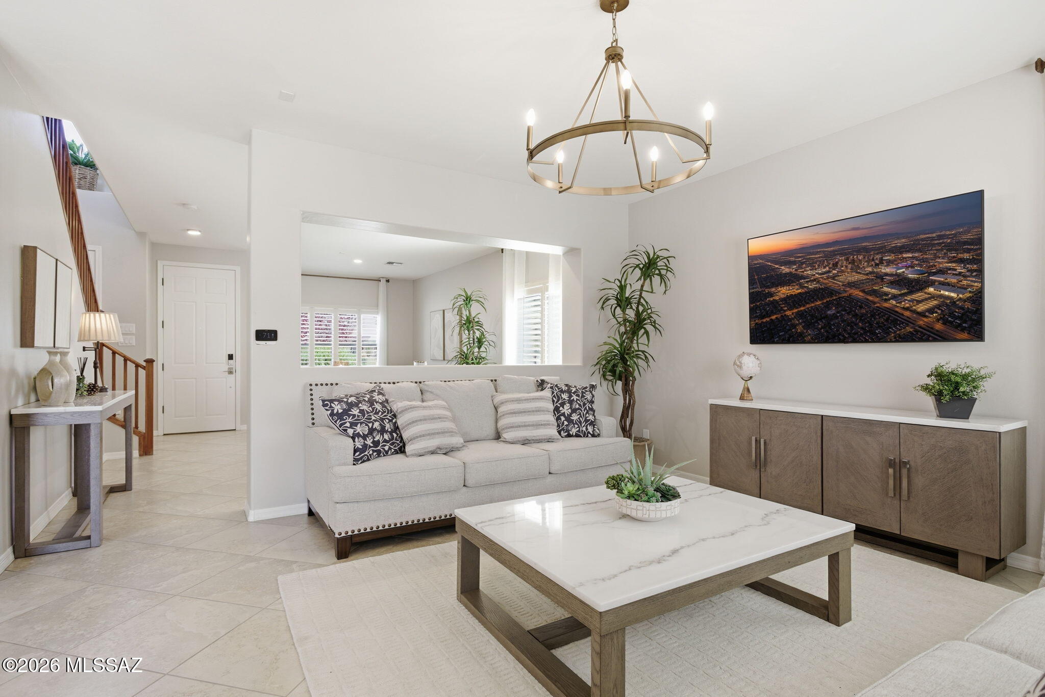 3578 East Canter Road Tucson, AZ 85739 - Photo 11 of 50 Family Room looking to front entry
