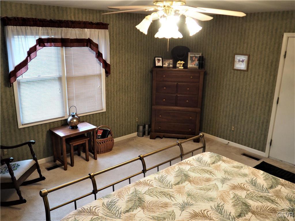 222 Gallagher Road Whitehall, PA 18052 - Photo 18 of 44 Gallery Image 18