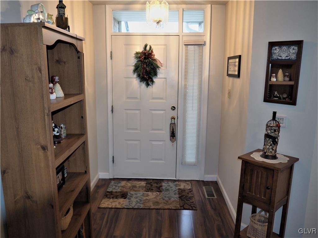 222 Gallagher Road Whitehall, PA 18052 - Photo 2 of 44 Gallery Image 2