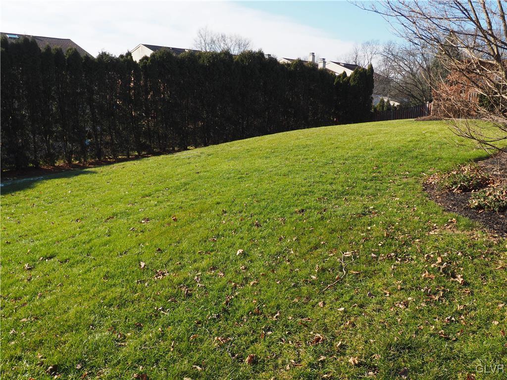 222 Gallagher Road Whitehall, PA 18052 - Photo 41 of 44 Gallery Image 41