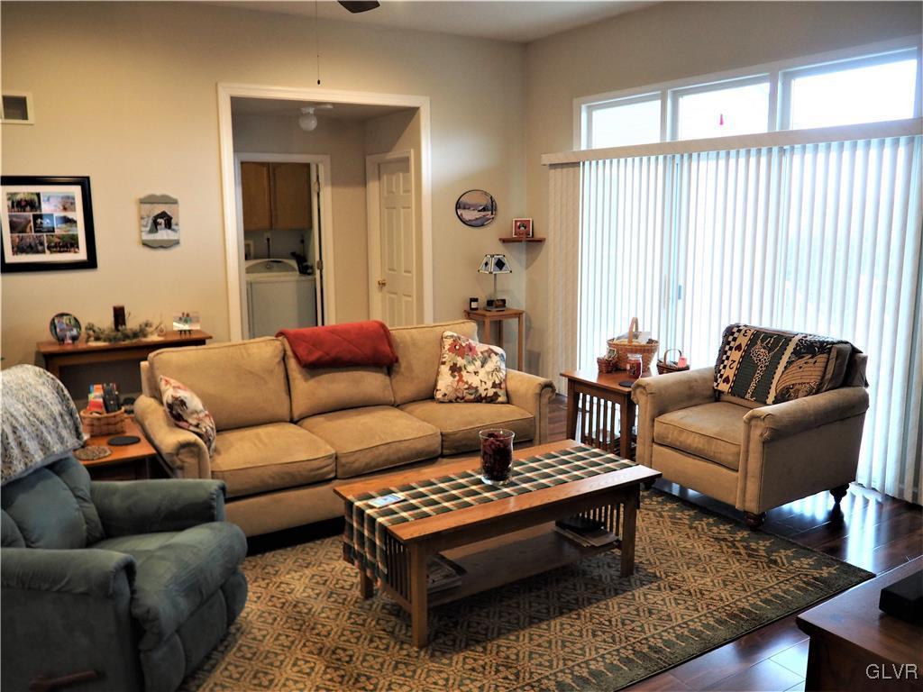 222 Gallagher Road Whitehall, PA 18052 - Photo 6 of 44 Gallery Image 6