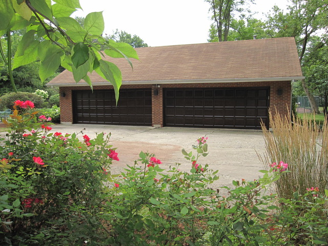 201 Michaux Road Riverside, IL 60546 - Photo 23 of 25