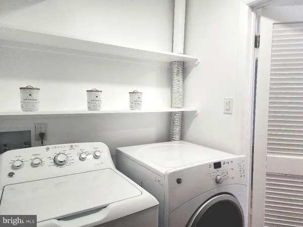 $2,800 | 3815 Monte Vista Place, Unit 98E, Alexandria, VA 22309