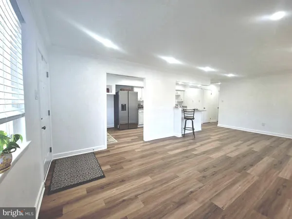 $2,800 | 3815 Monte Vista Place, Unit 98E, Alexandria, VA 22309