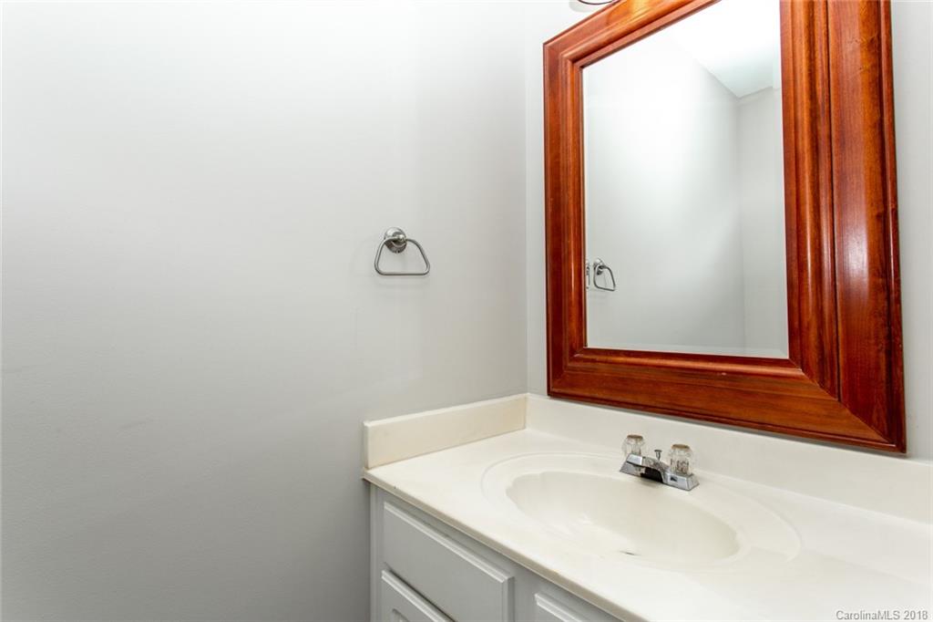 15214 Tracy Beth Road Huntersville, NC 28078 - Photo 15 of 36 Gallery Image 15