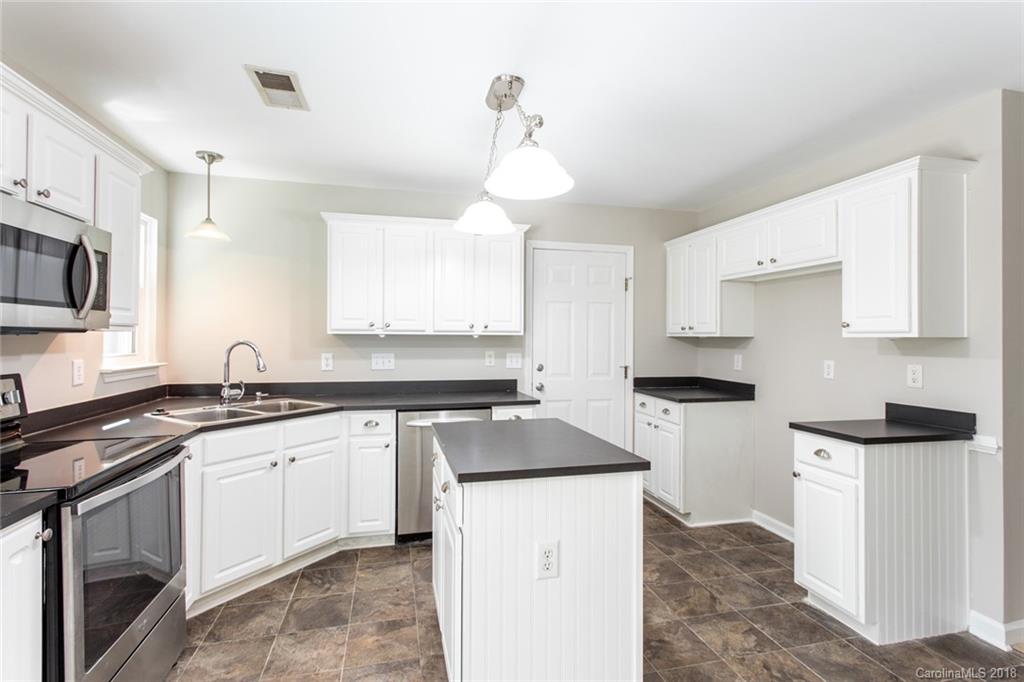 15214 Tracy Beth Road Huntersville, NC 28078 - Photo 7 of 36 Gallery Image 7