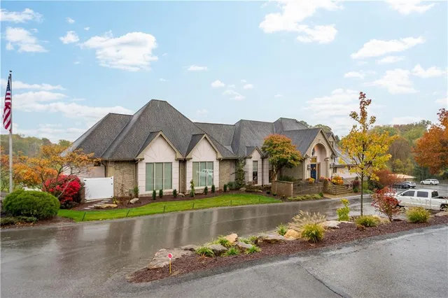 $610,000 | 234 Cypress Knoll Drive, Sewickley, PA 15143