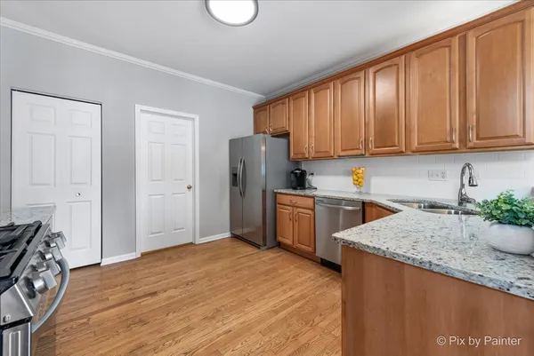 $430,000 | 700 Juniper Lane, Lake In The Hills, IL 60156