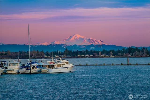 a view of a water with an ocean view
