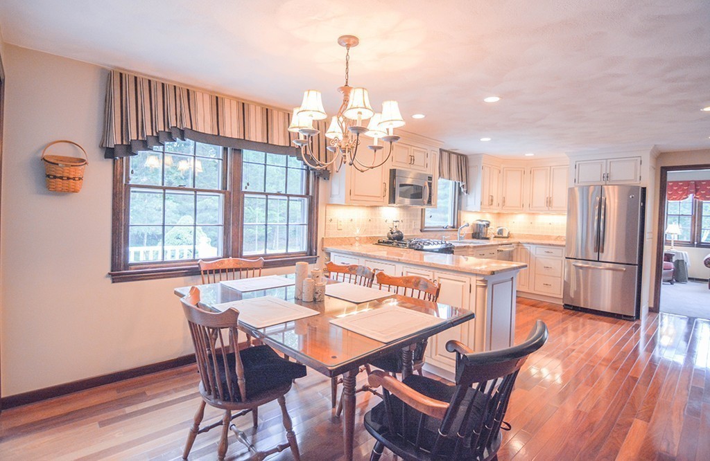 52 High Street Dunstable, MA 01827 - Photo 5 of 28 Gallery Image 5