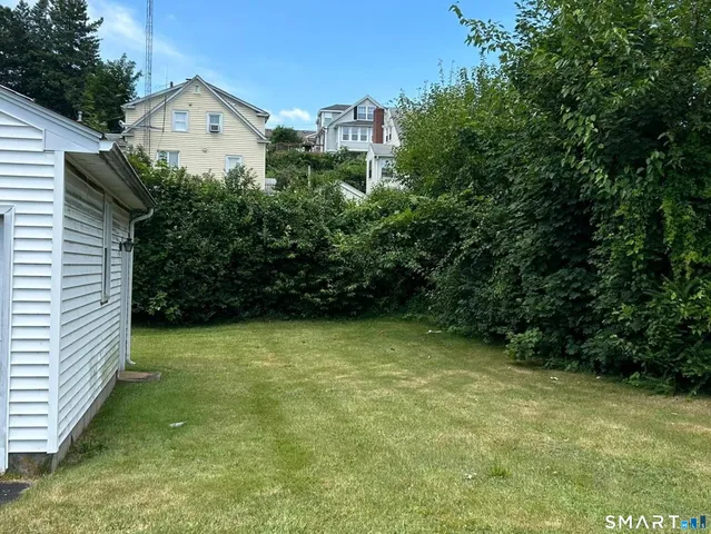 a view of a house with a outdoor space