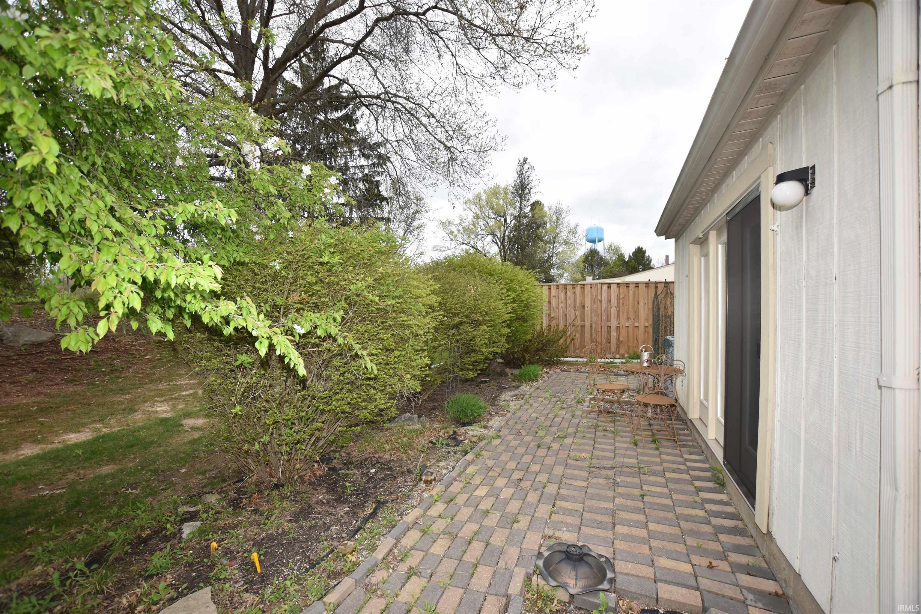 9152 Greenridge Lane Bloomington, IN 47401 - Photo 13 of 14