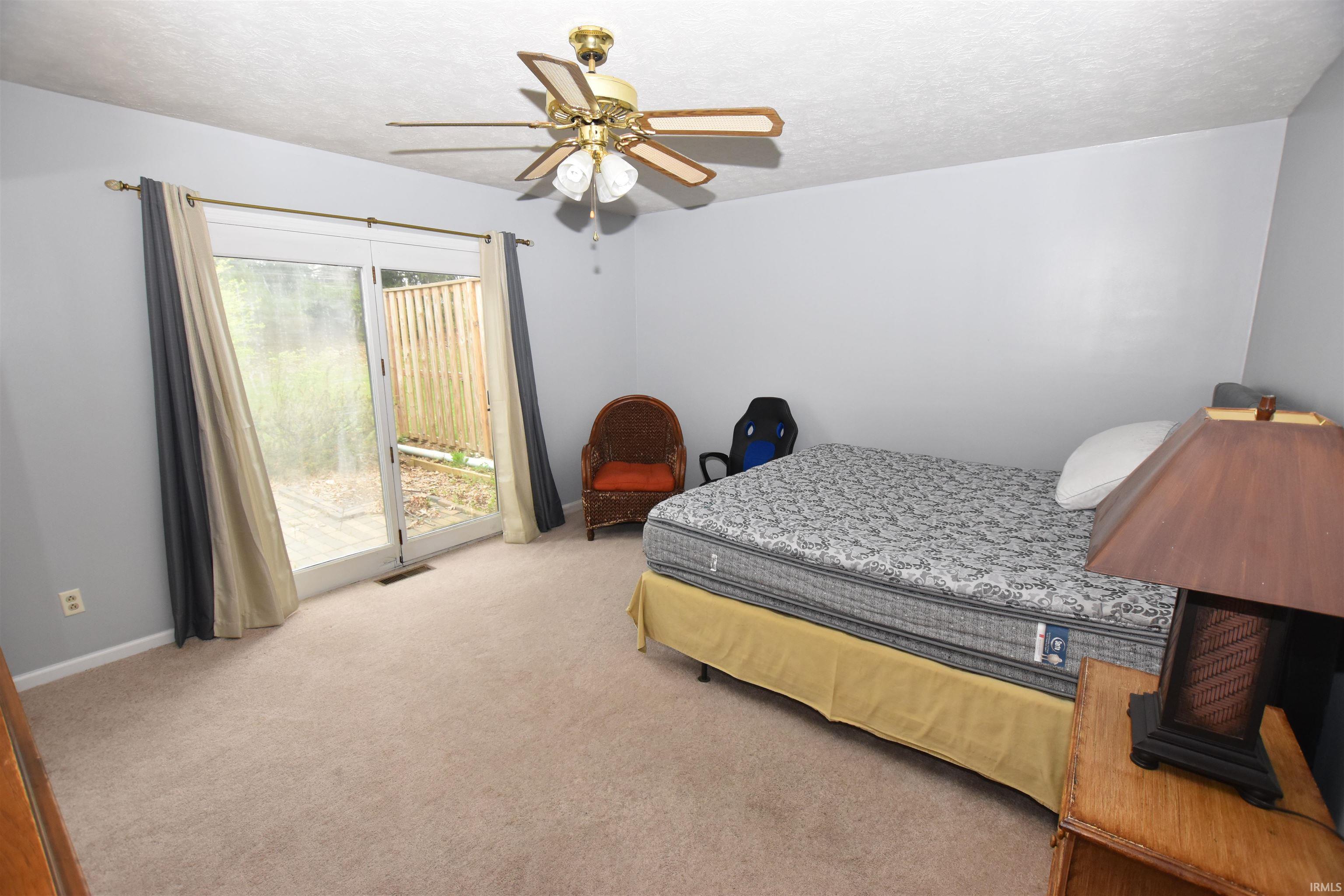 9152 Greenridge Lane Bloomington, IN 47401 - Photo 6 of 14