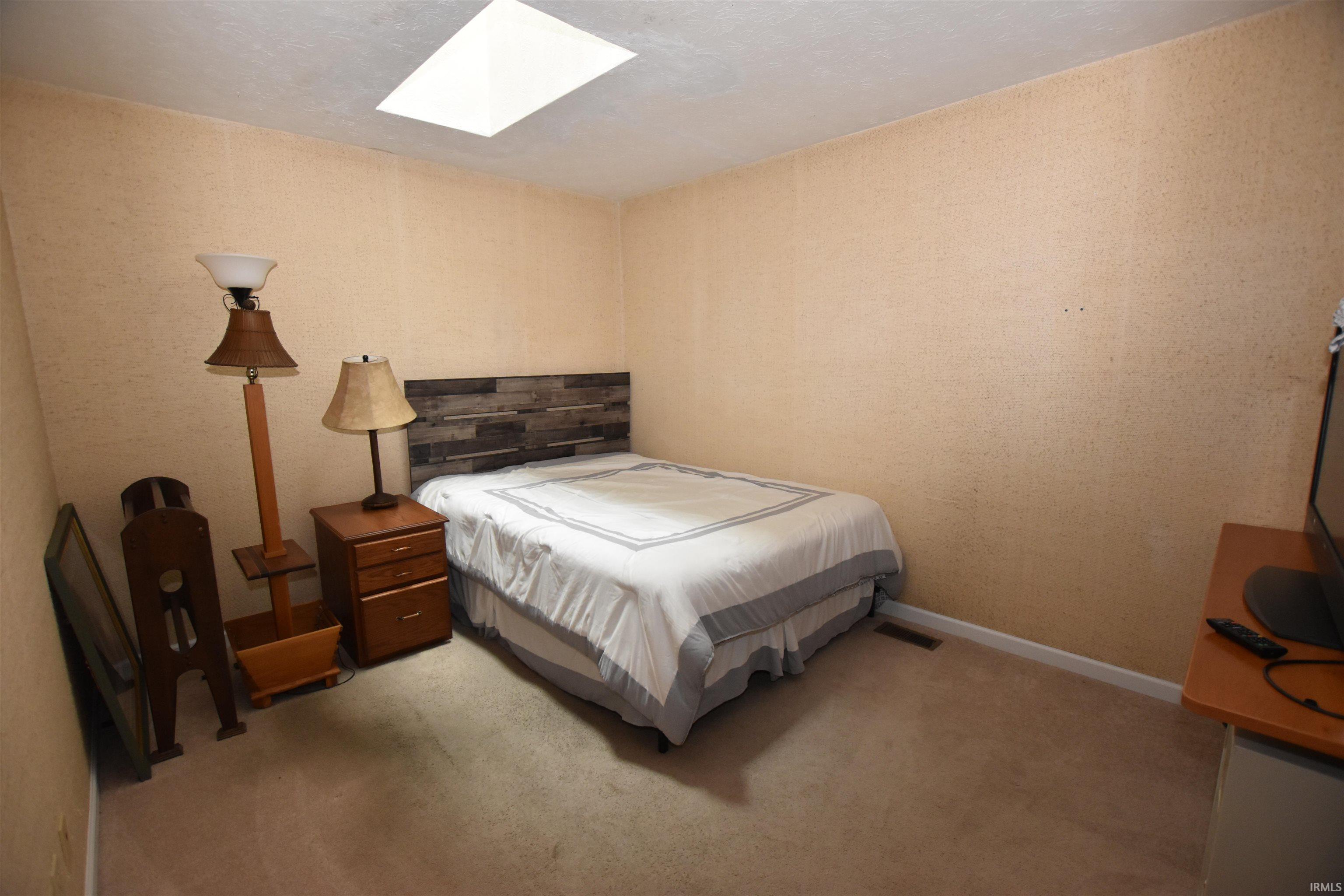 9152 Greenridge Lane Bloomington, IN 47401 - Photo 8 of 14