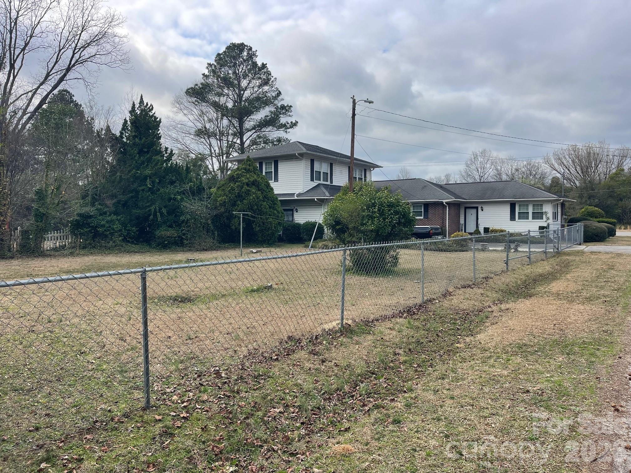 1529 West Market St Extension Cheraw, SC 29520 - Photo 9 of 38 a view of swimming pool with a yard