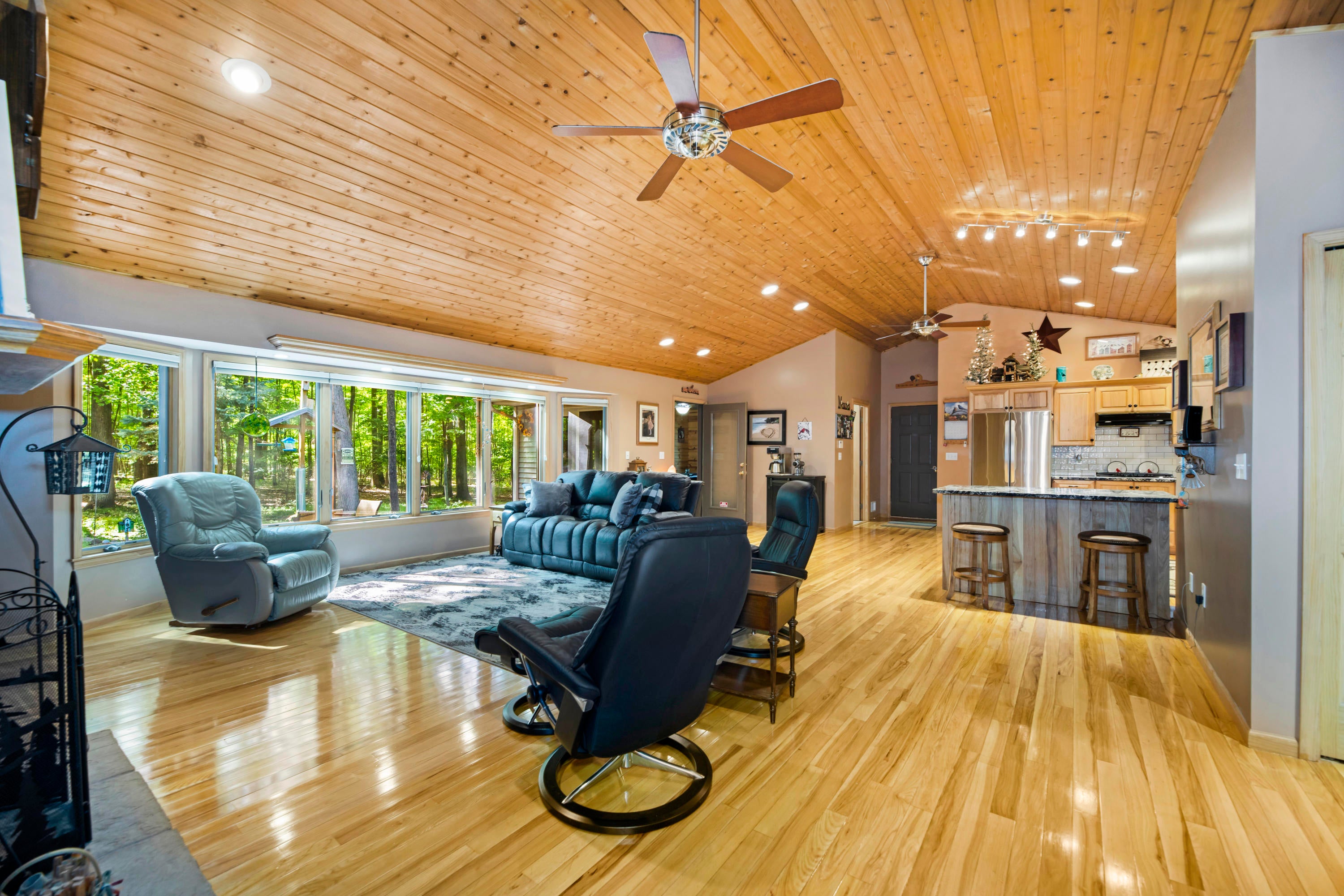 5455 West Birch Road Roscommon, MI 48653 - Photo 13 of 36 Gallery Image 13