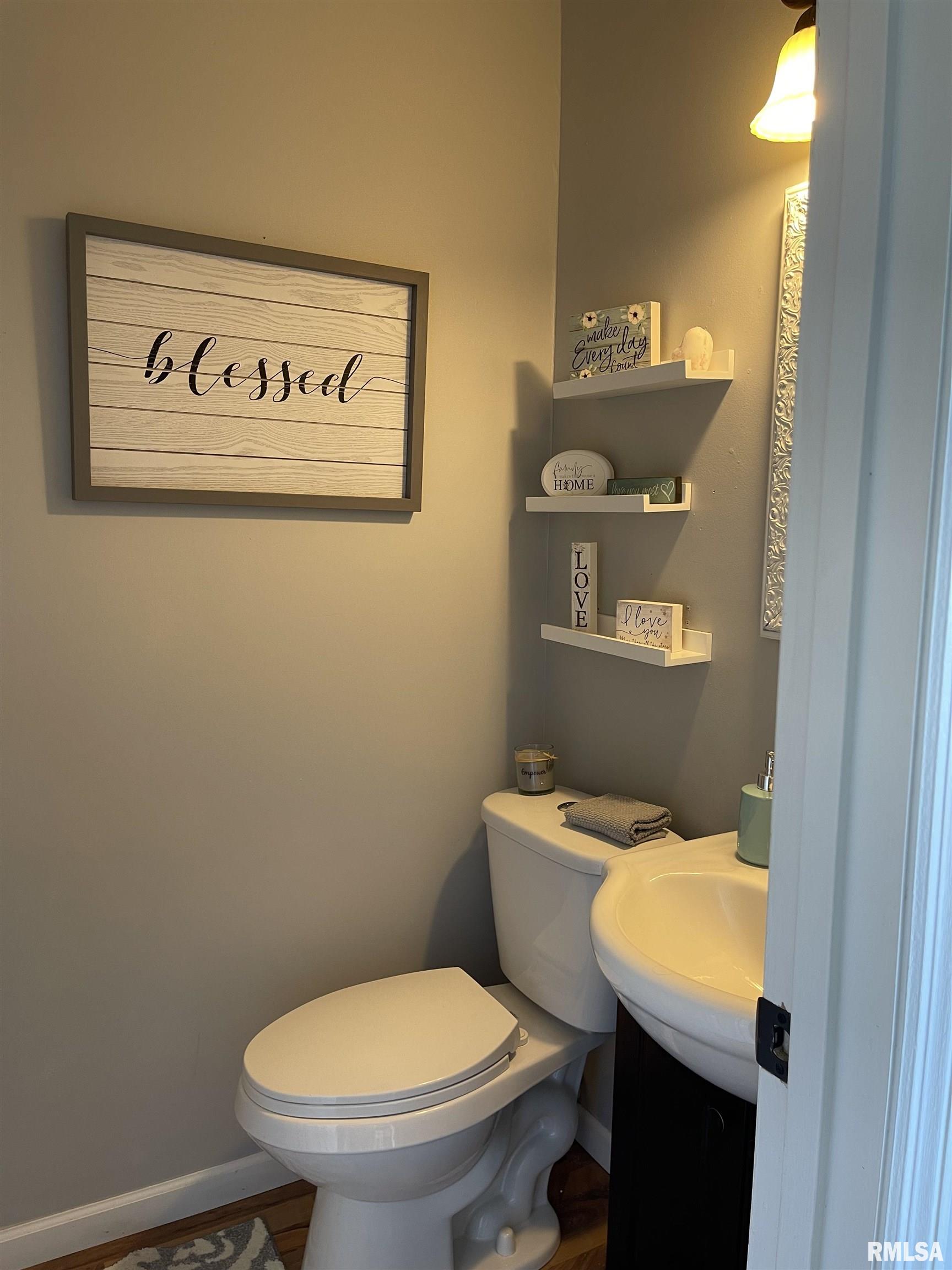 105 South Yorktown Road Macomb, IL 61455 - Photo 23 of 44 Gallery Image 23