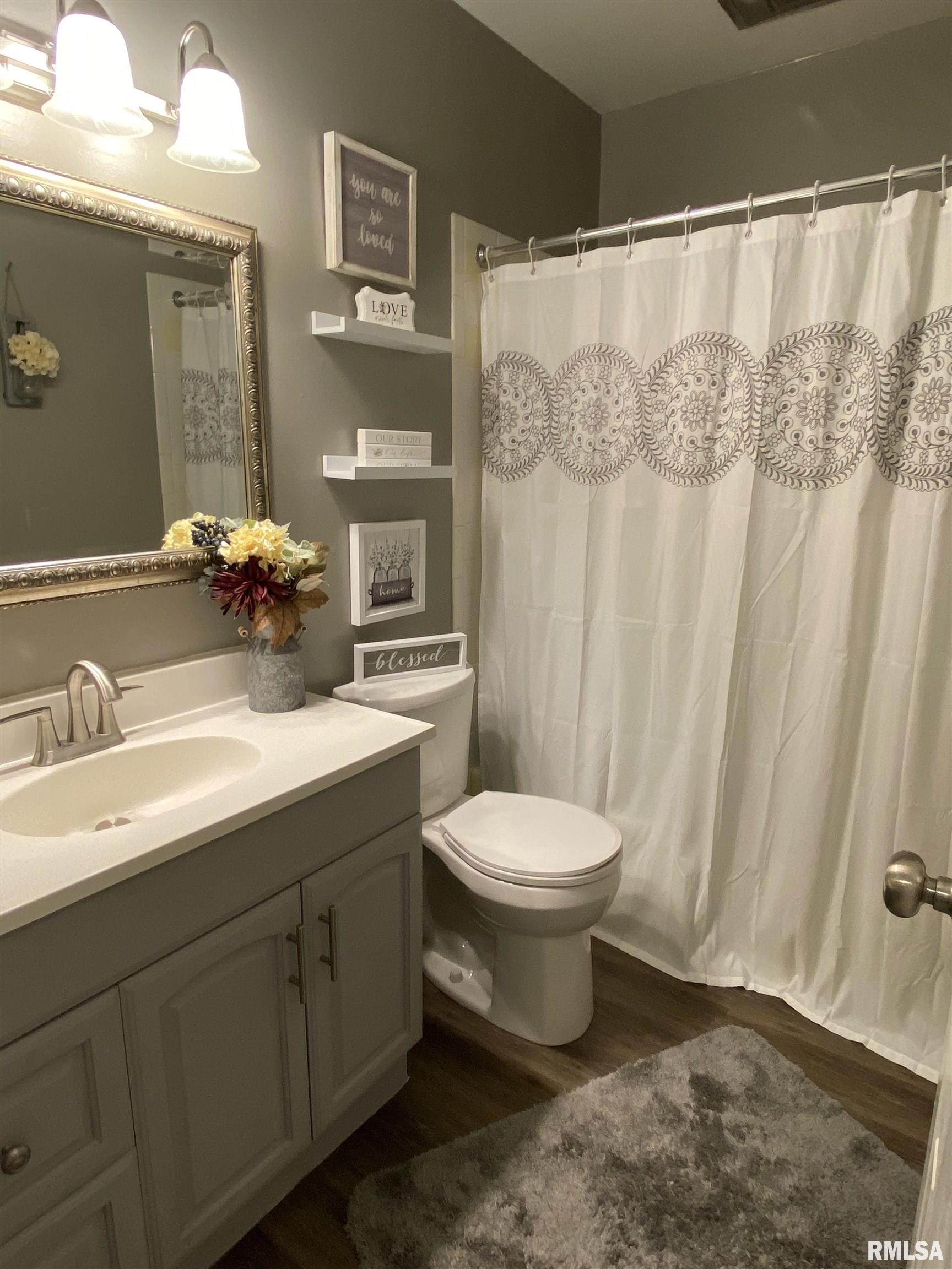 105 South Yorktown Road Macomb, IL 61455 - Photo 39 of 44 Gallery Image 39