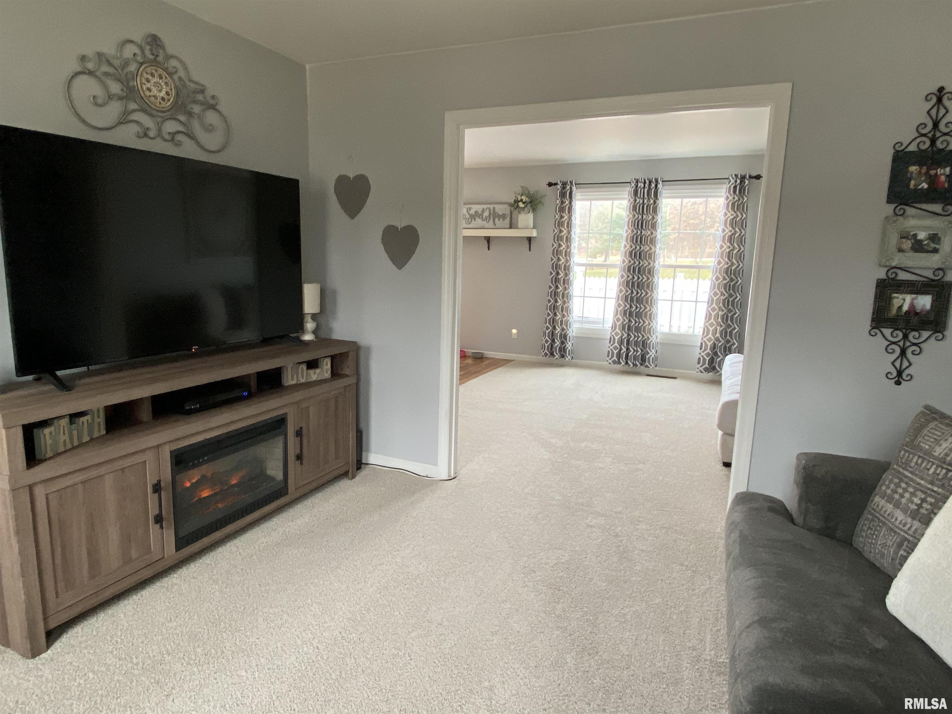 105 South Yorktown Road Macomb, IL 61455 - Photo 8 of 44 Gallery Image 8