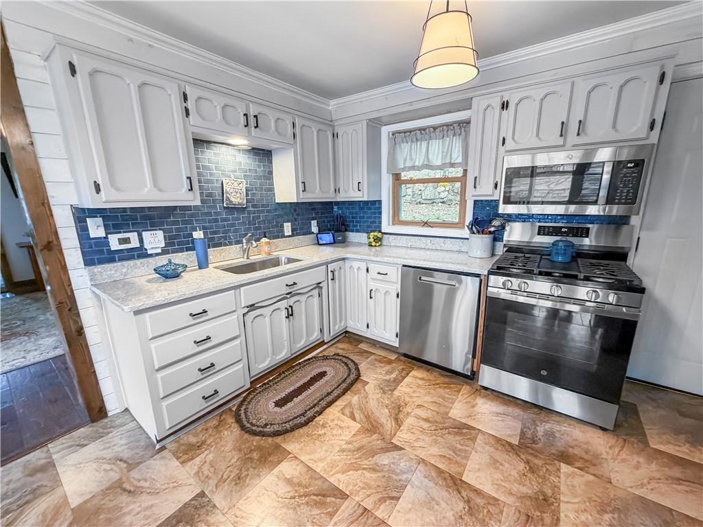 25649 Pine Cove Road Edwards, MO 65326 - Photo 4 of 61 Gallery Image 4