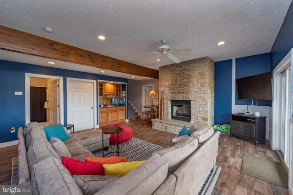 $1,350,000 | 85 Clubhouse Drive, Swanton, MD 21561