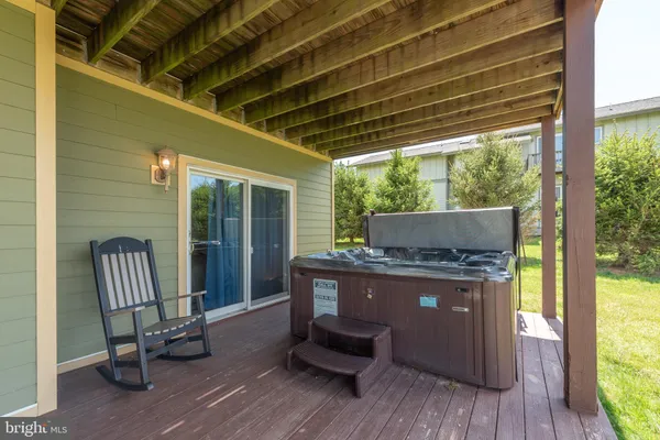 $1,350,000 | 85 Clubhouse Drive, Swanton, MD 21561