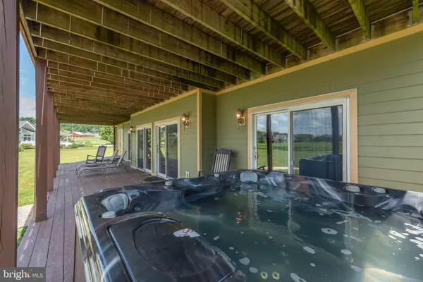 $1,350,000 | 85 Clubhouse Drive, Swanton, MD 21561