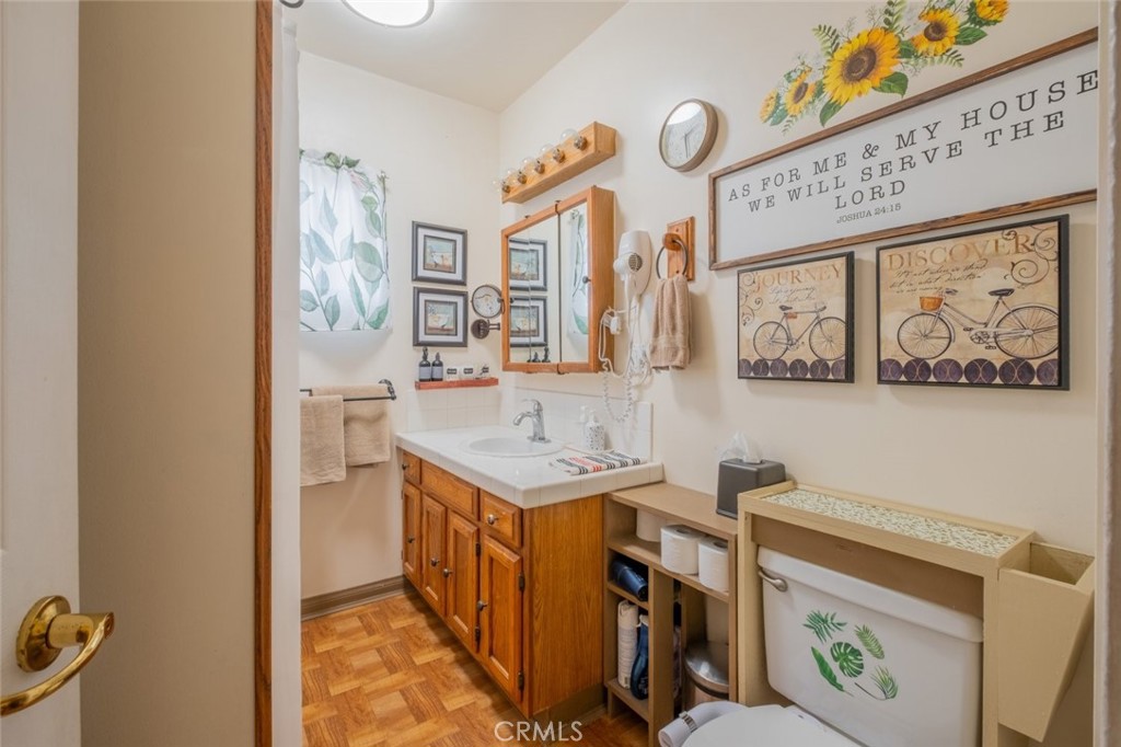 1961 Addison Way Los Angeles, CA 90041 - Photo 16 of 32